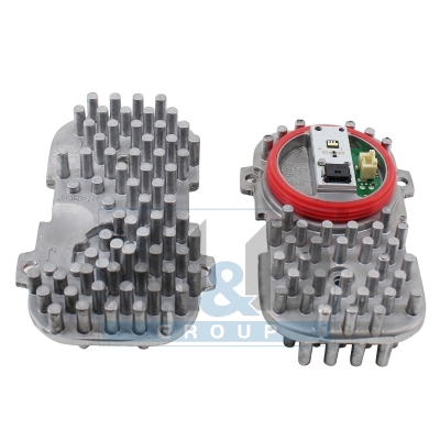 [73212684] Calculateur bôitier module phare xénon